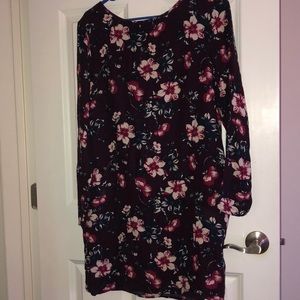 Cute floral dress with pockets!